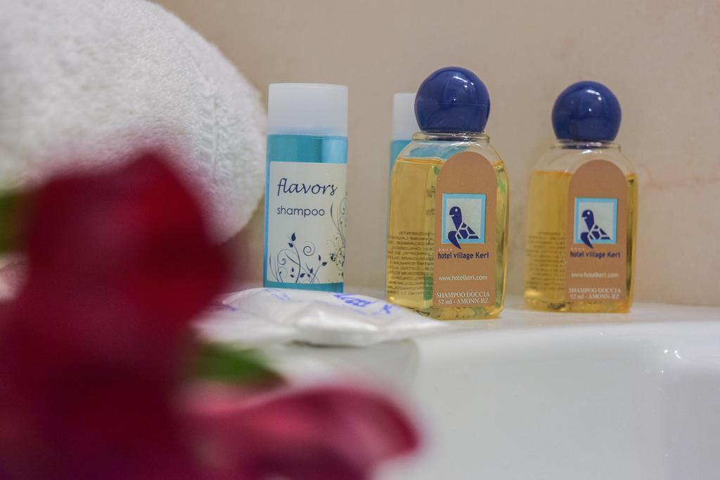 Keri Village & Spa By Zante Plaza (Adults Only) Стая снимка